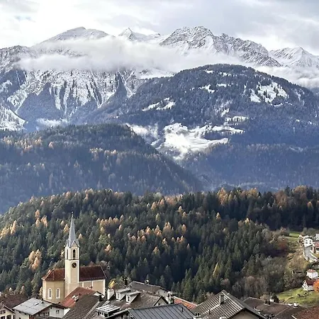 Spacious 3 Bedroom Near Flims Appartement