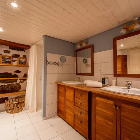 Spacious 3 Bedroom Near Flims