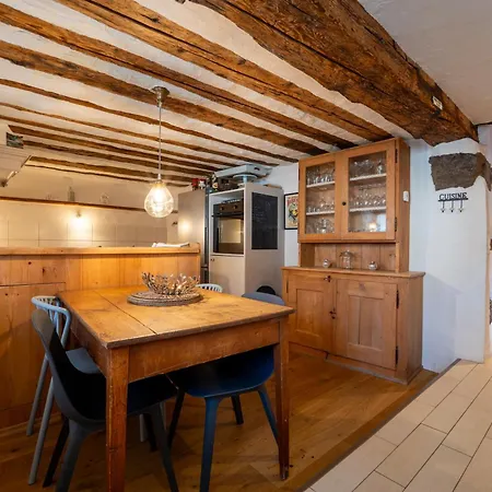 Spacious 3 Bedroom Near Flims Διαμέρισμα