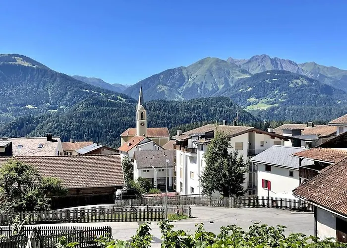 Daire Spacious 3 Bedroom Near Flims