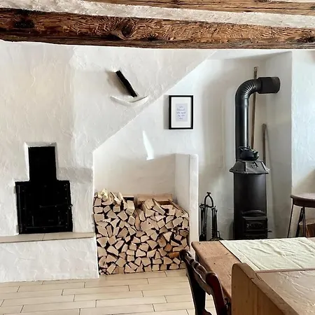 Lägenhet Spacious 3 Bedroom Near Flims